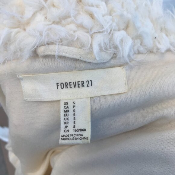 Forever 21 Vintage Faux Fur Jacket Size Small Ivory White Sweater Cardigan Y2k S - Picture 8 of 9